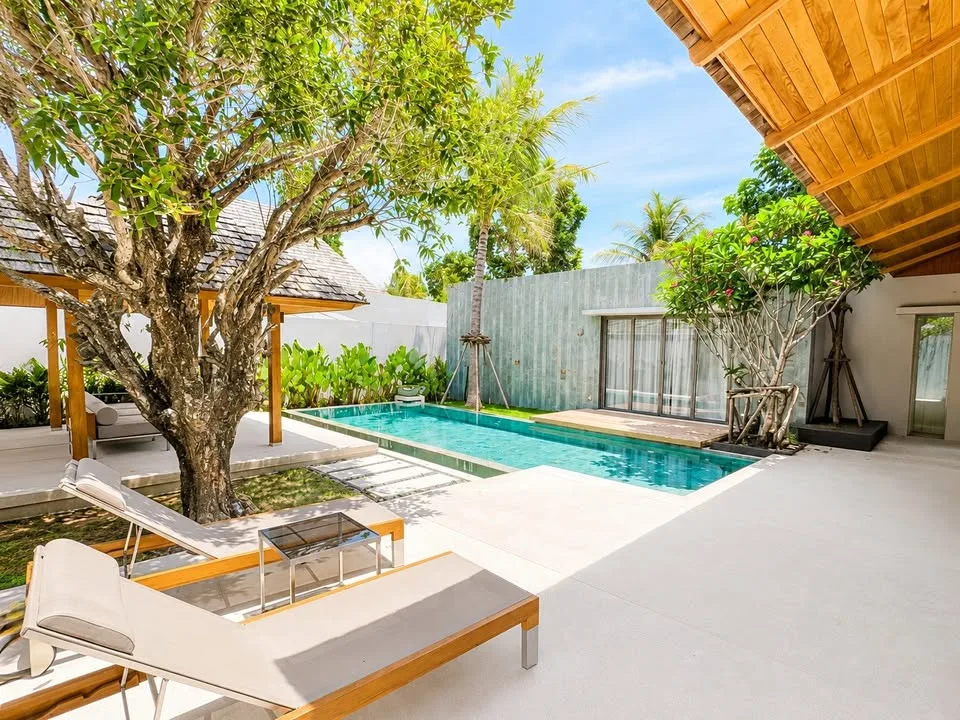 Luxury 2-Bedroom Private Pool Villa for Rent in Anchan Flora, Si Sunthon