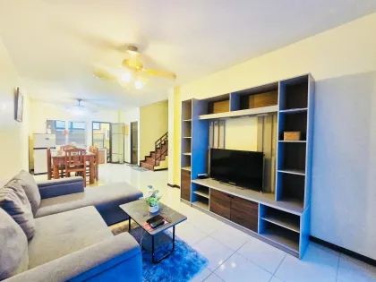 Casa adosada de 3 dormitorios en alquiler en Rawai, Phuket