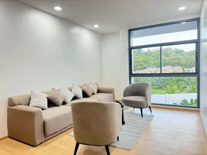 普吉市Home กู้กู 独栋别墅，5卧5卫带私人游泳池