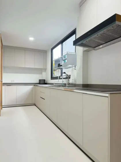 普吉市Home กู้กู 独栋别墅，5卧5卫带私人游泳池