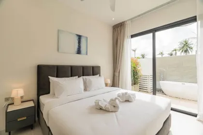 3-Bedroom 3-Bathroom Pool Villa for Rent in Si Sunthon, Thalang