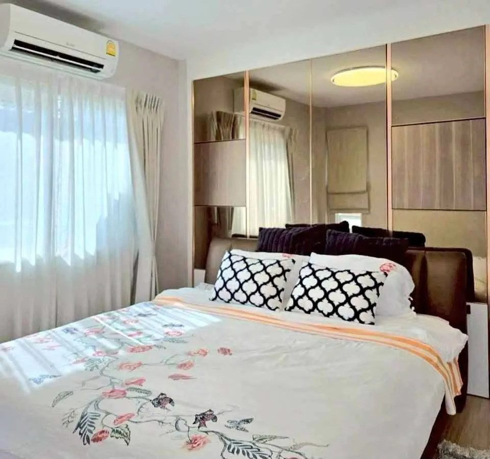 Villa meublée avec 3 chambres et 3 salles de bain à louer à Inizio Village, Koh Kaew