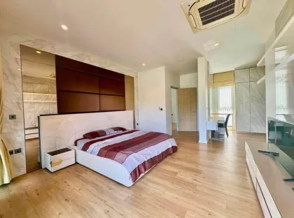 Casa Signature豪华4卧室私人泳池别墅出租
