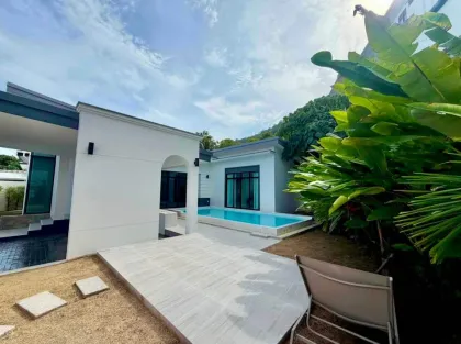 Casa con Piscina Privada en Alquiler: 3 Habitaciones y 2 Baños en Phuket Town