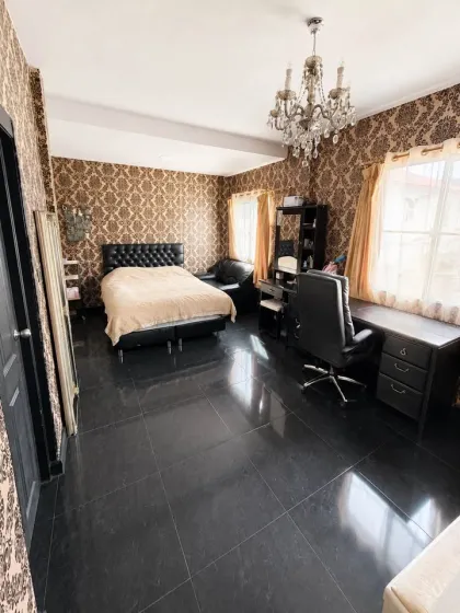 Villa confortable de 3 chambres avec piscine à Land & House Park, Chalong