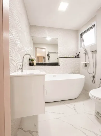 Villa confortable de 3 chambres avec piscine à Land & House Park, Chalong