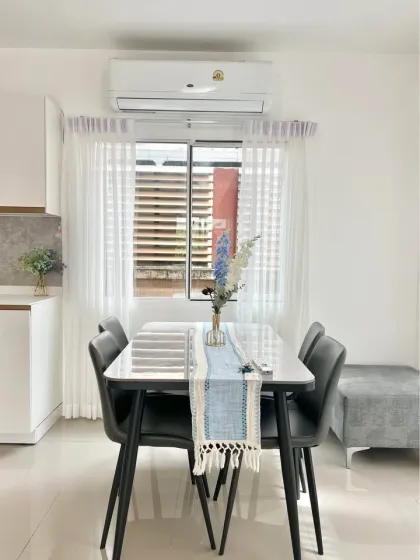 Komfortable 3-Zimmer-Villa nahe BISP in Cherng Talay zu mieten