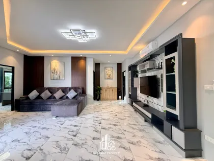 Maison avec piscine privée à 1 km de Boat Avenue Phuket