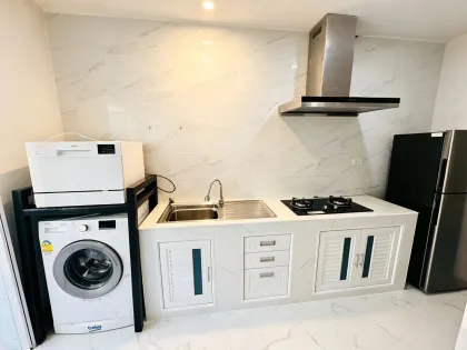 Villa renovada de 4 dormitorios en Koh Kaew