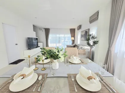 Supalai Bella Wichit 3-Zimmer-Villa zur Miete