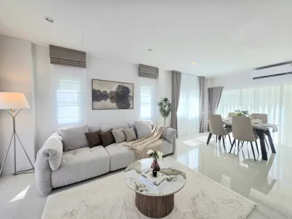 Supalai Bella Wichit 3-Zimmer-Villa zur Miete
