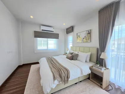 Supalai Bella Wichit 3-Zimmer-Villa zur Miete