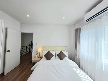 Supalai Bella Wichit 3-Zimmer-Villa zur Miete