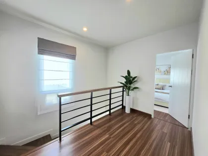 Supalai Bella Wichit 3-Zimmer-Villa zur Miete