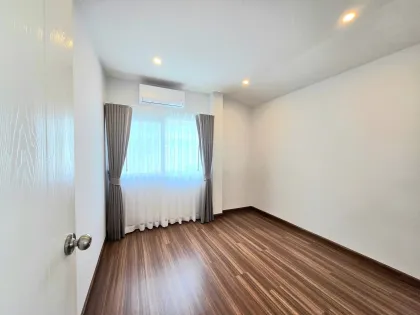 Supalai Bella Wichit 3-Zimmer-Villa zur Miete