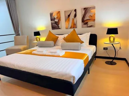 2 Beds 1 Bath Modern Duplex Loft Townhouse for Rent