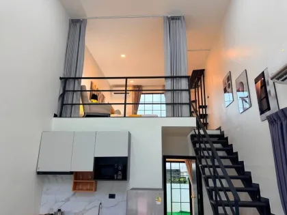 2 Beds 1 Bath Modern Duplex Loft Townhouse for Rent