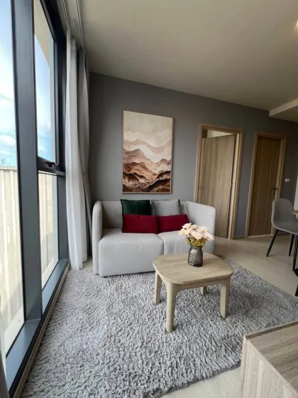 2-Zimmer-Eckwohnung mit Pool- & Bergblick in Layan