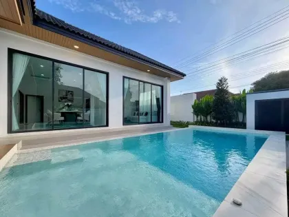 Private Pool Villa with 3 Bedrooms and 3 Bathrooms for Rent in Koh Kaew