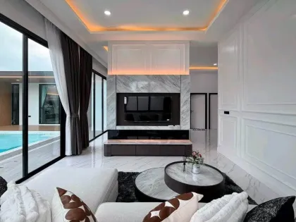 Private Pool Villa with 3 Bedrooms and 3 Bathrooms for Rent in Koh Kaew