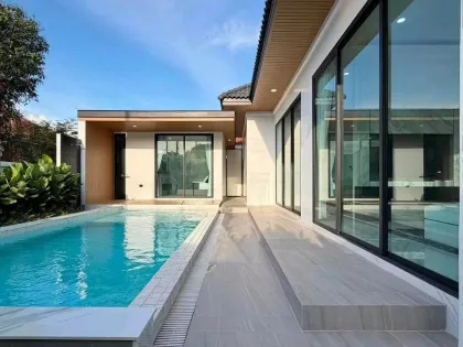 Private Pool Villa with 3 Bedrooms and 3 Bathrooms for Rent in Koh Kaew