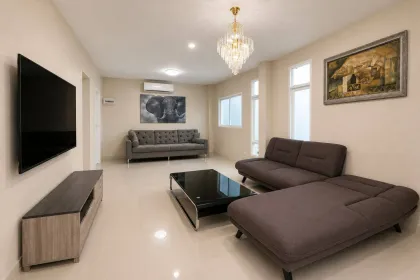 Villa 3 Chambres à Louer à Koh Kaew, Phuket