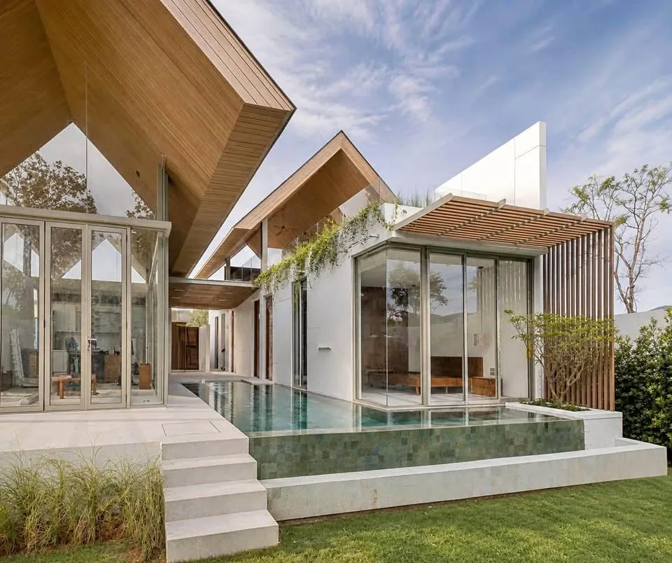 Luxury 3-Bedroom Pool Villa for Rent in Bang Tao