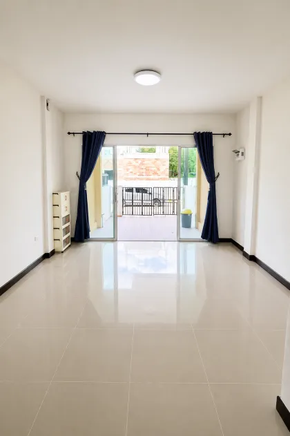 Neues Haus nahe Tesco Lotus Thalang zur Miete für 17k THB