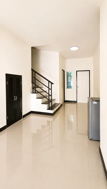 Neues Haus nahe Tesco Lotus Thalang zur Miete für 17k THB