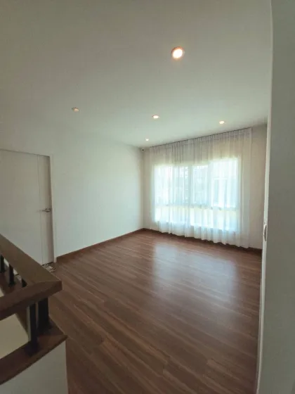 Villa Supalai Palm Springs 4 habitaciones, 3 baños