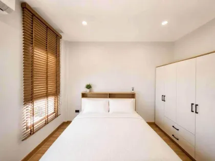 พูลวิลล่าให้เช่า – ยูนิตมุมที่ Promphan Village, ป่าคลอก