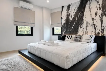 Moderne Poolvilla in ruhiger Lage von Patong zu vermieten