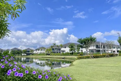 Новый семейный дом с 4 спальнями в Supalai Lake Ville, Koh Kaew