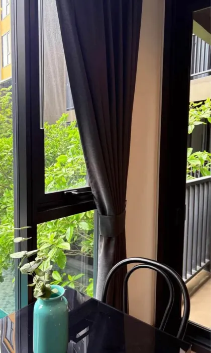 อพาร์ตเมนต์ 1 ห้องนอนให้เช่าที่ The Base Central Condo, เชิงทะเล