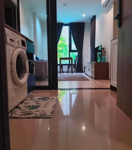 อพาร์ตเมนต์ 1 ห้องนอนให้เช่าที่ The Base Central Condo, เชิงทะเล