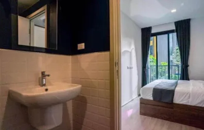 อพาร์ตเมนต์ 1 ห้องนอนให้เช่าที่ The Base Central Condo, เชิงทะเล