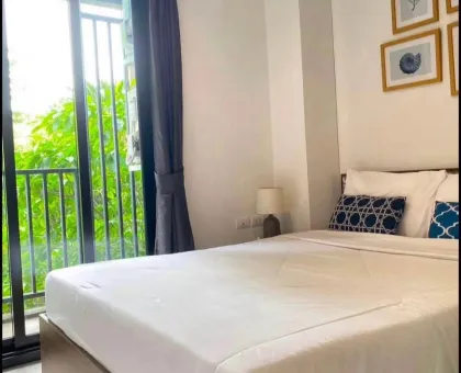 อพาร์ตเมนต์ 1 ห้องนอนให้เช่าที่ The Base Central Condo, เชิงทะเล