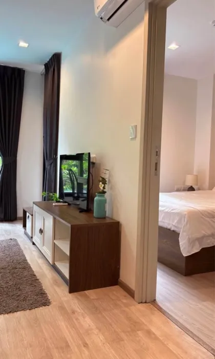 อพาร์ตเมนต์ 1 ห้องนอนให้เช่าที่ The Base Central Condo, เชิงทะเล