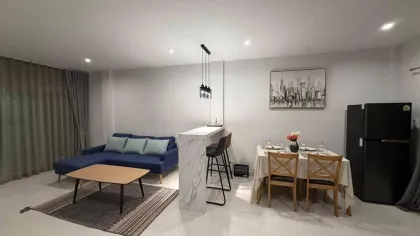 Supalai Primo Thalang: Casa de 3 dormitorios y 3 baños en alquiler