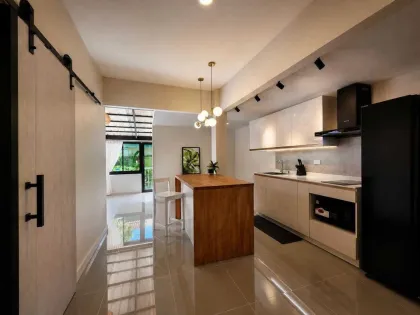 Maison de coin entièrement rénovée à louer à Bang Thong Hillside, Kathu