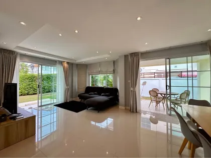 Вилла с 3 спальнями и большим садом в Land & Houses Chalong, Пхукет