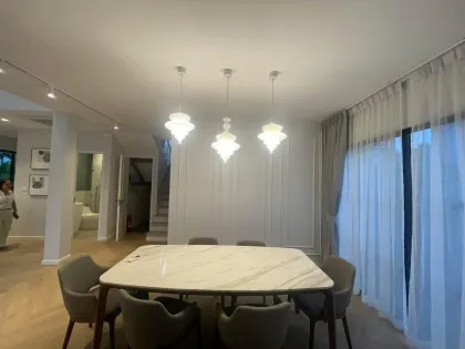Villa Crown Estate Koh Kaew de 5 dormitorios y 4 baños