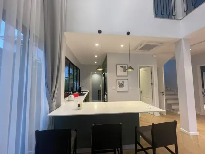 Villa Crown Estate Koh Kaew de 5 dormitorios y 4 baños