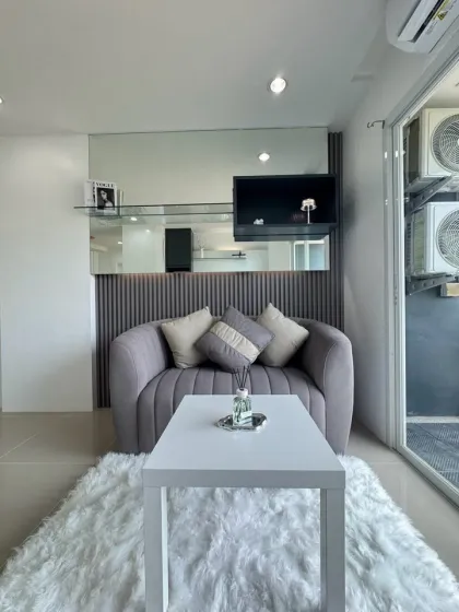 The Scene Condo Phuket – Apartamento Esquinero de 1 Habitación en Alquiler