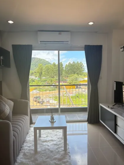 The Scene Condo Phuket – Apartamento Esquinero de 1 Habitación en Alquiler