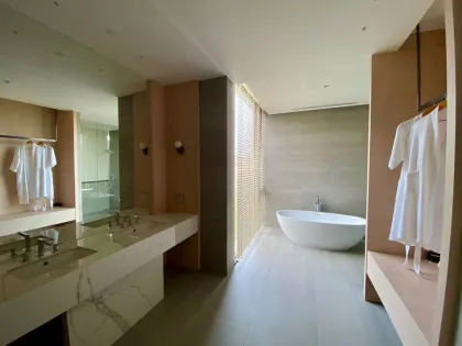 Villa de luxe 4 chambres avec piscine à louer à Chalong
