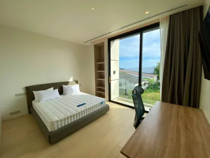Villa de luxe 4 chambres avec piscine à louer à Chalong
