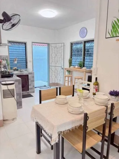 3-Bedroom 2-Bathroom Villa for Rent in Wongchalerm Garden Ville