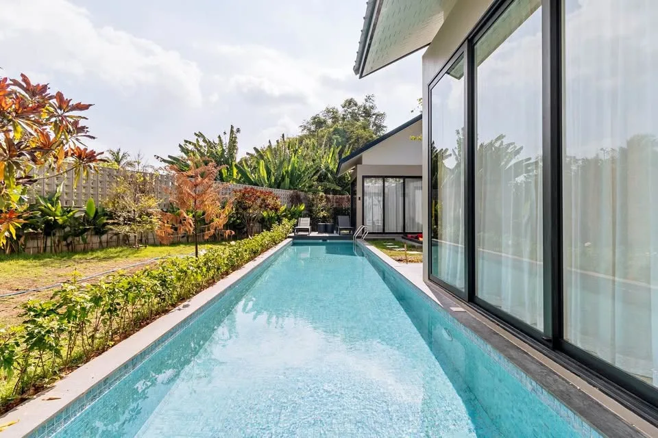 Private Pool Villa with 3 Bedrooms and 3 Baths in Thalang