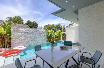 Частные виллы с бассейном в Паклоке — рядом с UWC Phuket и Mission Hills Golf Club